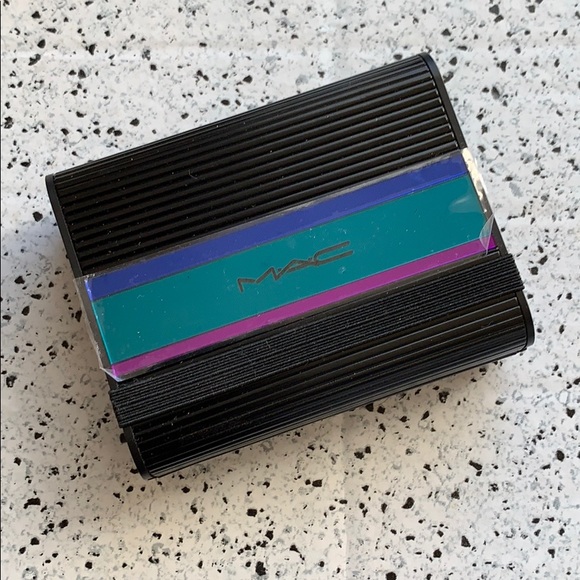 NWT MAC Cosmetics Purple Irresistibly Charming Gli - Picture 2 of 8